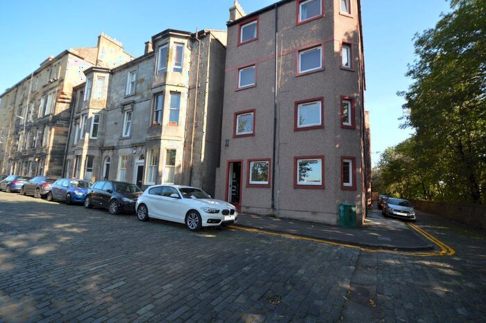 2 Bedroom Flat To Rent In Largo Place, Edinburgh, EH6