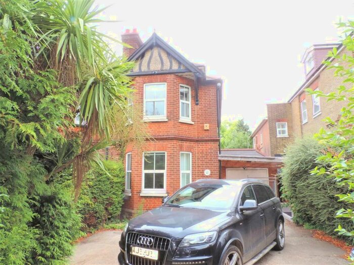 6 Bedroom Semi-Detached House To Rent In Woodbridge Road, Town Centre, Guildford, GU1