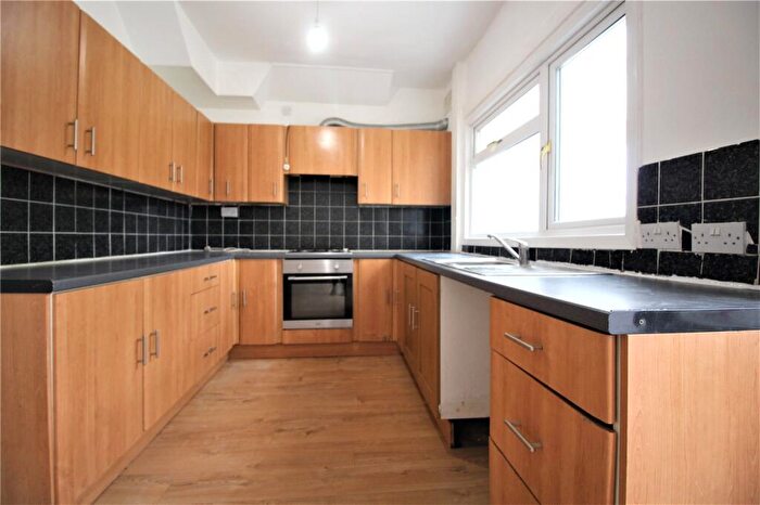 3 Bedroom Terraced House To Rent In Gouge Avenue, Northfleet, Gravesend, Kent, DA11