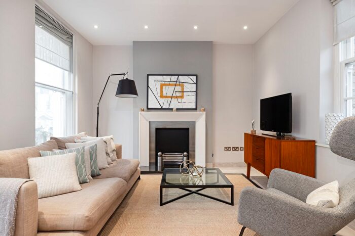 1 Bedroom Flat To Rent In Garrick Street, Covent Garden, WC2E