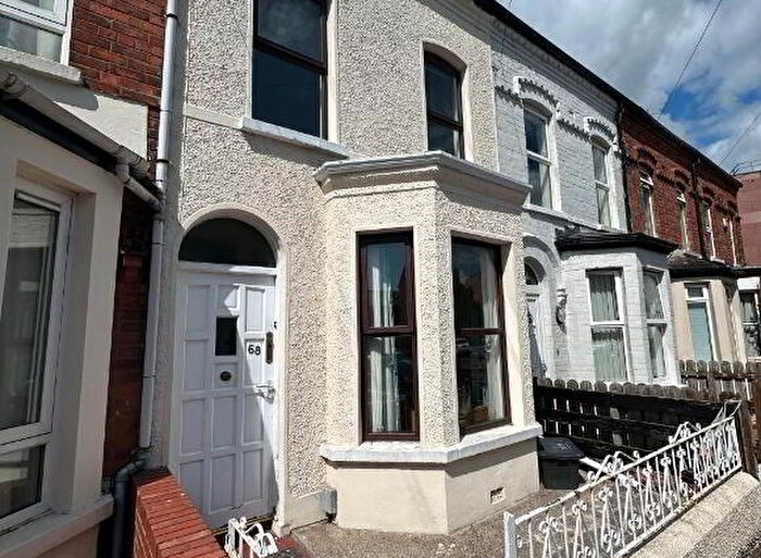 4 Bedroom Terrace House For Sale In Sandymount Street, Belfast, BT9