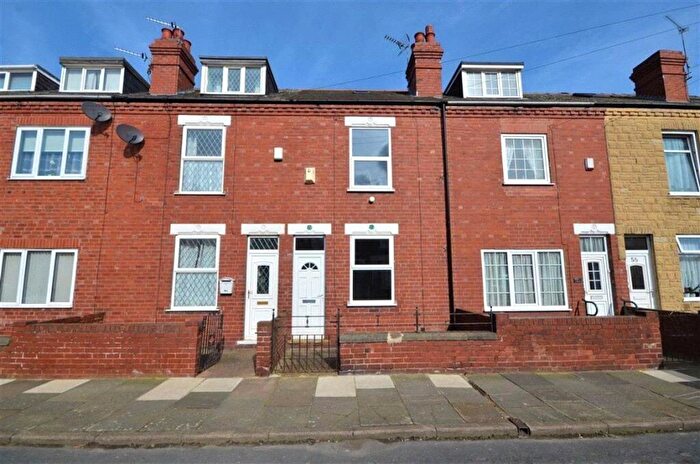 3 Bedroom Terraced House For Sale In Colonels Walk, Goole, East Yorkshire, DN14