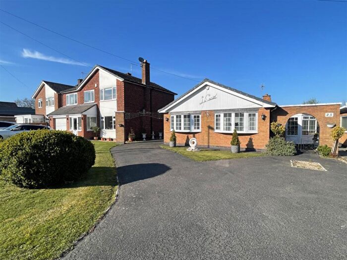 2 Bedroom Detached Bungalow For Sale In Windermere Drive, Croft, Leicester, LE9