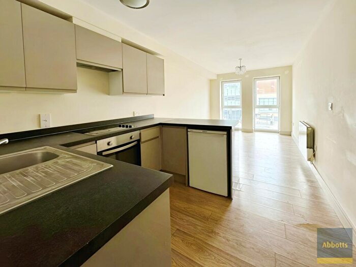 1 Bedroom Apartment To Rent In Graphic House, Magdalen Street, CO1