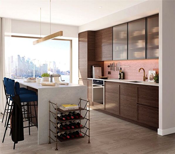 3 Bedroom Flat To Rent In Steamer Building, Bonnet Street, E16