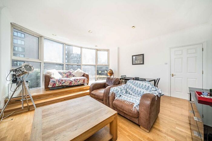 2 Bedroom Flat To Rent In Aldersgate Street, London, EC1A