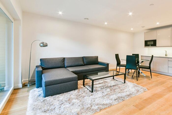 1 Bedroom Flat To Rent In Colindale Gardens, Lismore Boulevard, Colindale, London, NW9