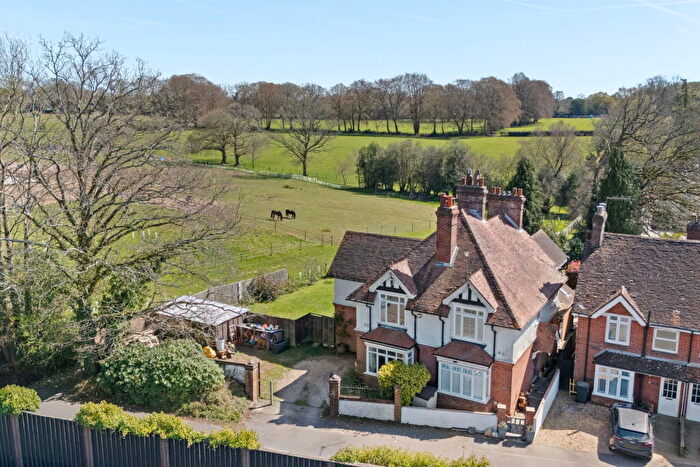 4 Bedroom Semi Detached House For Sale In Old Bramshott Chase, Hindhead, GU26