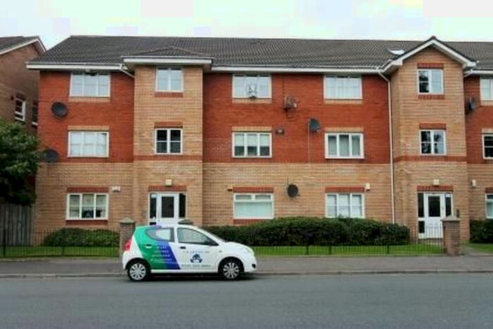 2 Bedroom Flat To Rent In Old Shettleston Road, Shettleston, G32