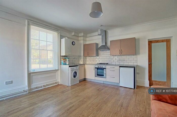 1 Bedroom Flat To Rent In High Street, Warboys, Huntingdon, PE28