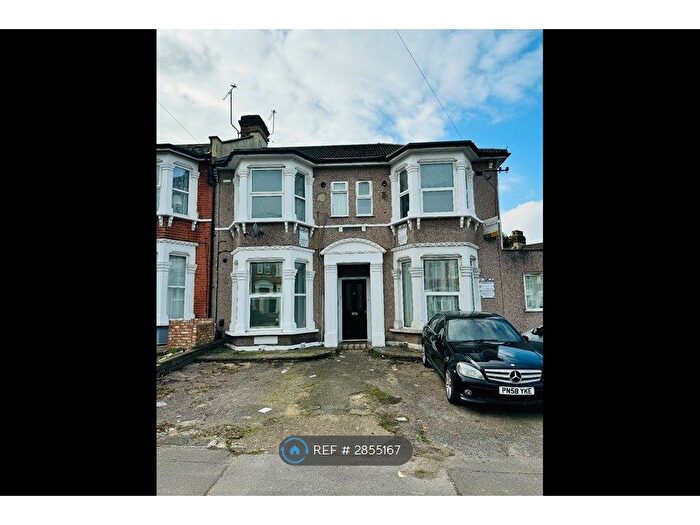 2 Bedroom Flat To Rent In Argyle Road, Ilford, IG1