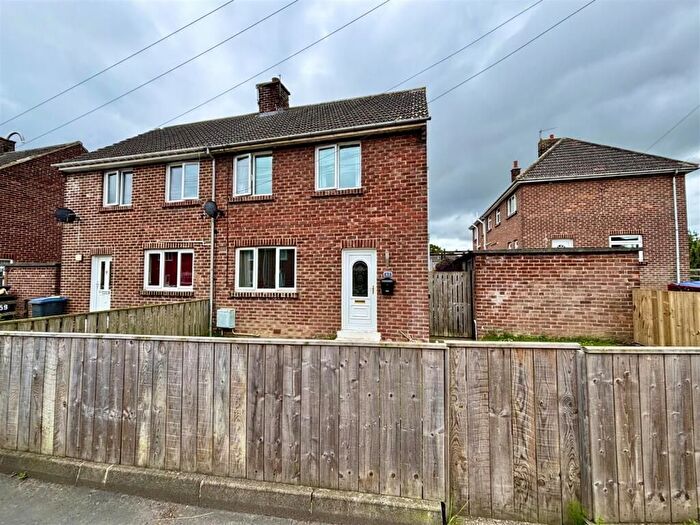 2 Bedroom Semi Detached House To Rent In Rowley Crescent, Durham, DH7