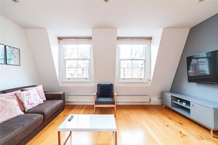 2 Bedroom Flat To Rent In Hanson Street, Fitzrovia, London, W1W