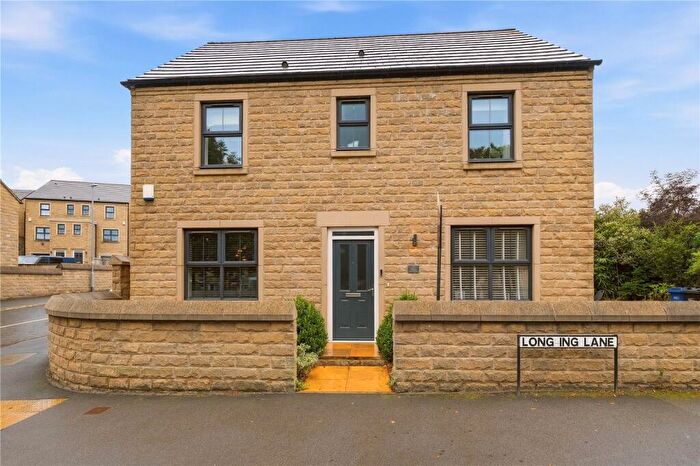 4 Bedroom Detached House For Sale In Long Ing Lane, Barnoldswick, Lancashire, BB18
