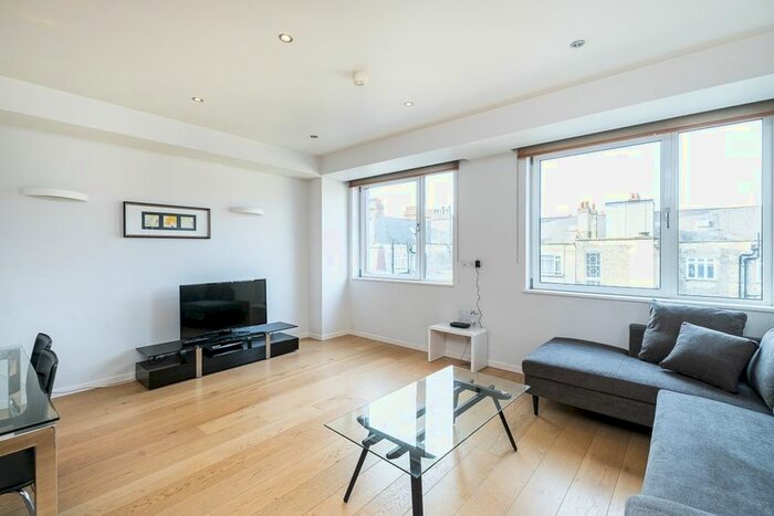 2 Bedroom Flat To Rent In Baker Street, London, W1U