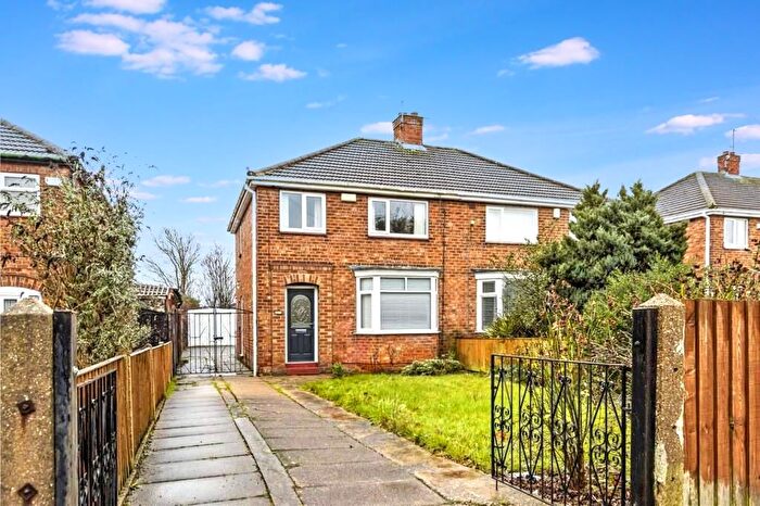 3 Bedroom Semi-Detached House For Sale In Little Coates Road, Grimsby, DN34