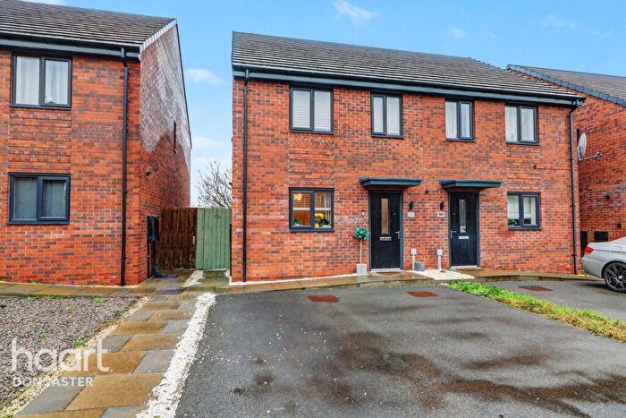 3 Bedroom Semi-Detached House For Sale In Blossom Crescent, Woodfield Plantation, Doncaster, DN4
