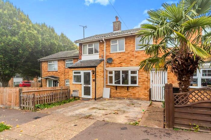 3 Bedroom Terraced House To Rent In Bandley Rise, Stevenage, Hertfordshire, SG2