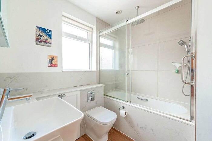 3 Bedroom House To Rent In Roxeth Hill, Harrow On The Hill, Harrow, HA2