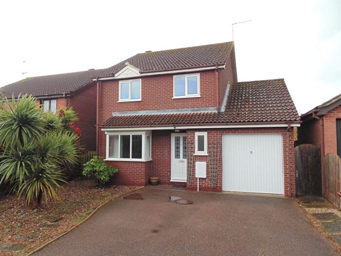 4 Bedroom Detached House To Rent In Burton Close, IP22
