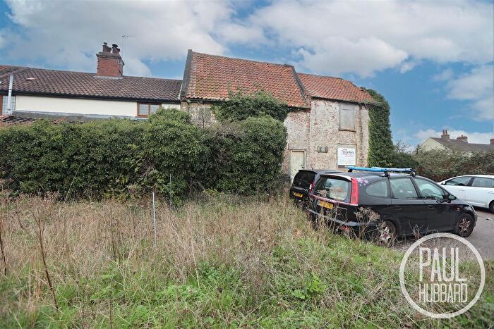 Barn Conversion For Sale In Beccles Road, Carlton Colville, NR33