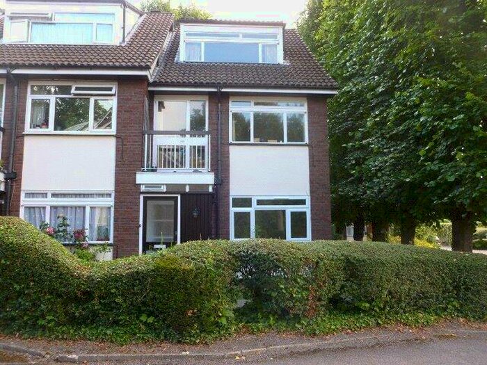 1 Bedroom Apartment To Rent In Elm Hatch, Westfield Park, Pinner, Middlesex, HA5