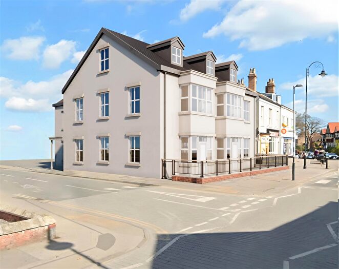 2 Bedroom Apartment For Sale In Chapter House, Hornsea, HU18