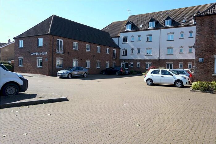 2 Bedroom Flat For Sale In Coopers Court, Wisbech Road, King's Lynn, Norfolk, PE30