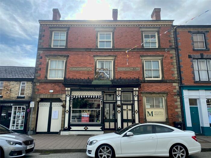 3 Bedroom Flat To Rent In Plynlimon House, Long Bridge Street, Llanidloes, Powys, SY18