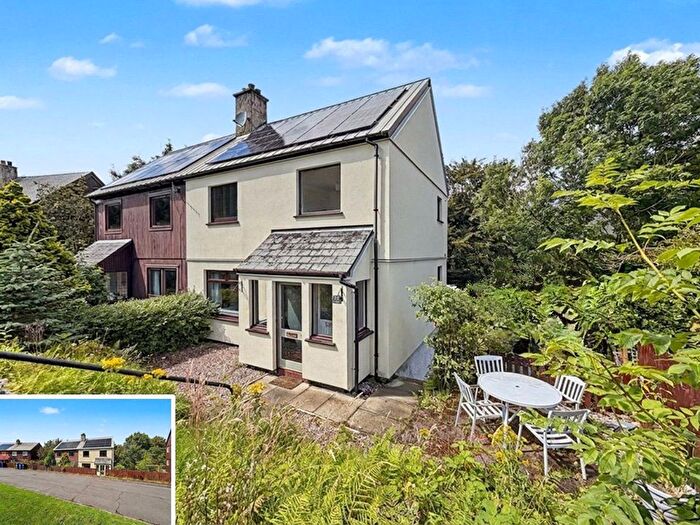 3 Bedroom Semi-Detached House For Sale In Grange Road, Fort William, Highland, PH33
