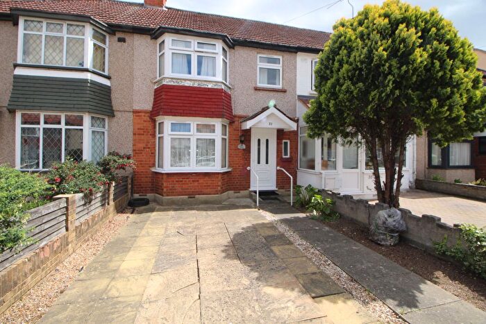 3 Bedroom Terraced House To Rent In Berkeley Road, Uxbridge, Greater London, UB10