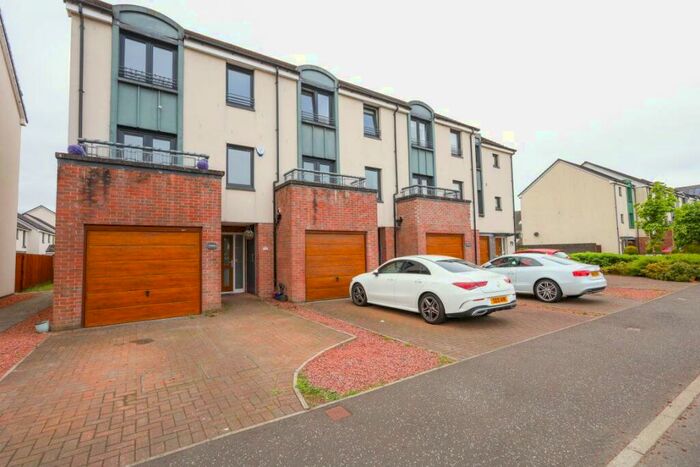 4 Bedroom Terraced House To Rent In Aroha, Kenley Road, Renfrew, PA4
