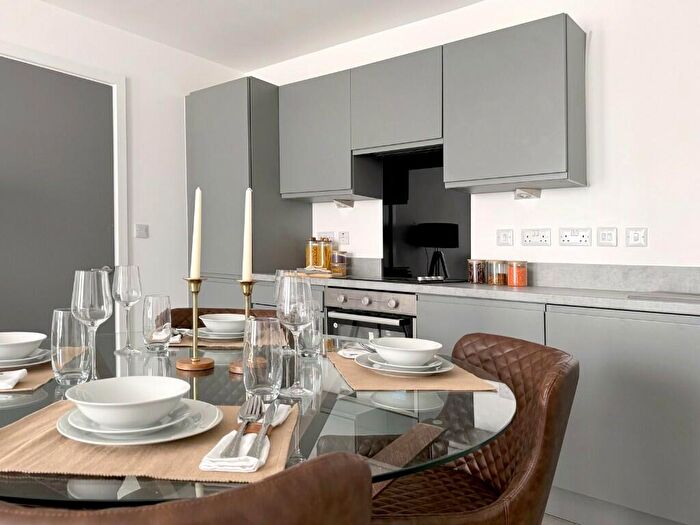 1 Bedroom Apartment For Sale In Oldfield Road, Manchester, Greater Manchester, M5