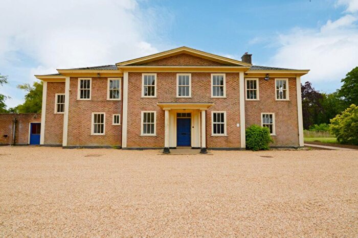 7 Bedroom Detached House To Rent In Woodrising, Norwich, NR9