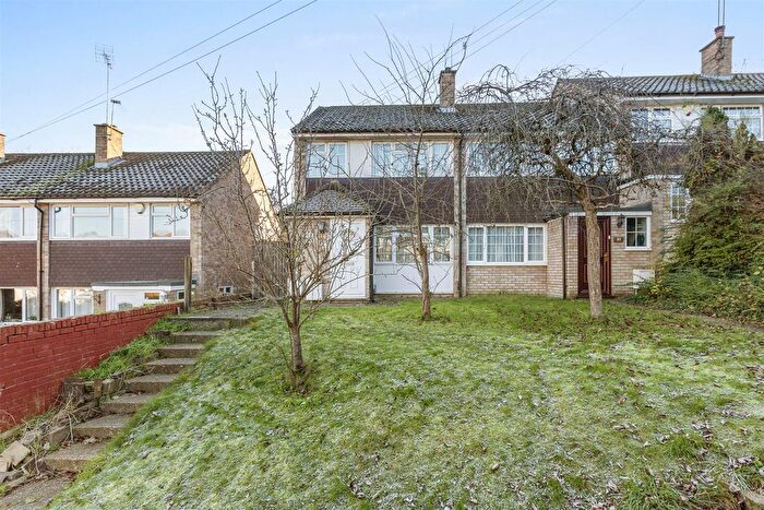 3 Bedroom End Terrace House For Sale In Dean Garden Rise, High Wycombe, HP11