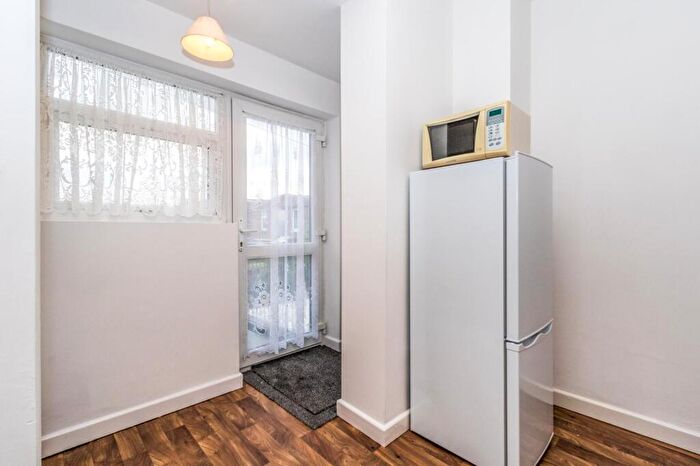 2 Bedroom Apartment To Rent In Copnor Road, Portsmouth, PO3