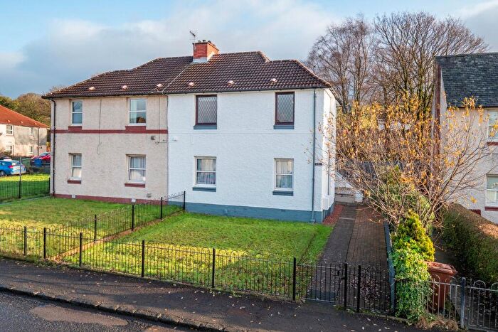 2 Bedroom Flat To Rent In Burn Street, Bonhill, Alexandria, West Dunbartonshire, G83