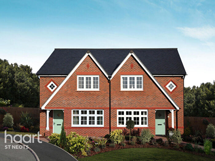 3 Bedroom Semi Detached House For Sale In Gresley Way, Stevenage, SG2