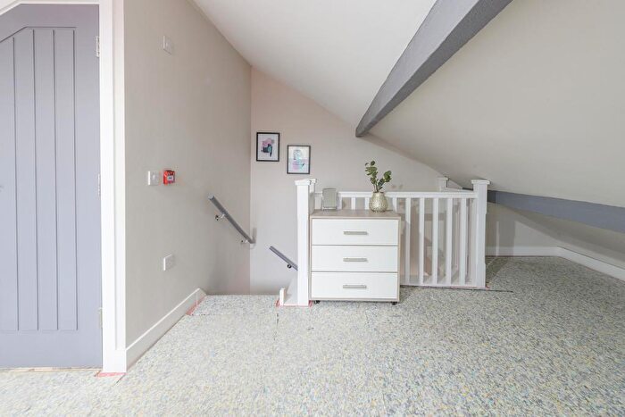 1 Bedroom House Of Multiple Occupation To Rent In Pole Lane, Failsworth, Manchester, M35