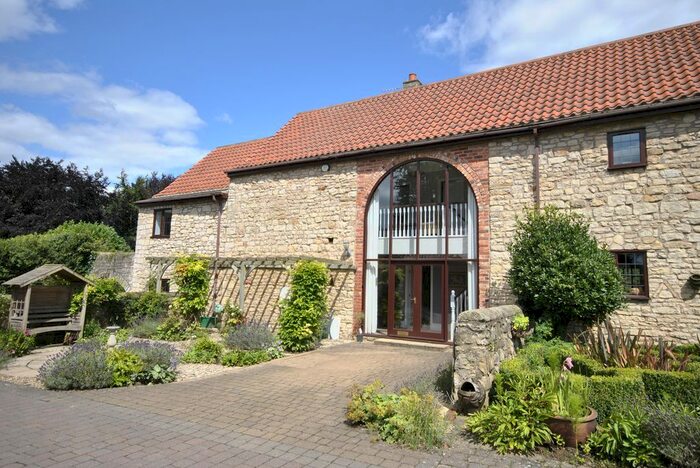 3 Bedroom Barn Conversion To Rent In Wilsic Road, Wilsic, Doncaster, DN11