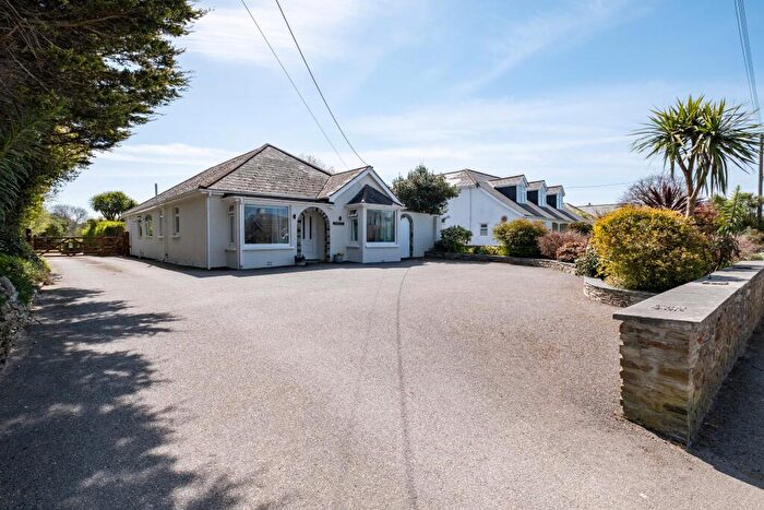 4 Bedroom Detached House For Sale In Hughenden, PL27