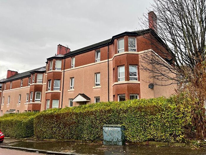 2 Bedroom Flat To Rent In Stronvar Drive, Glasgow, G14