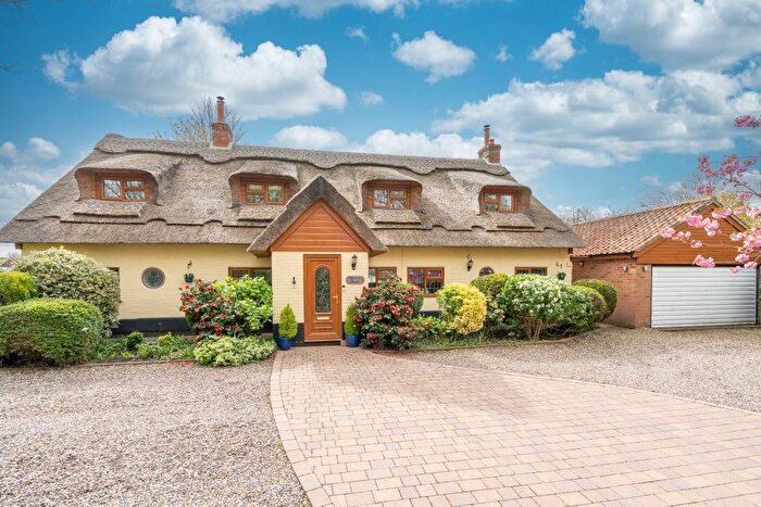 4 Bedroom Cottage For Sale In Common Road, West Somerton, Great Yarmouth, NR29