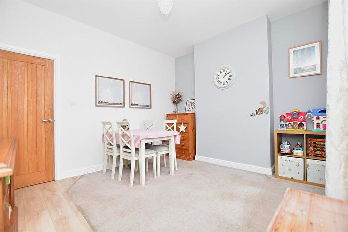2 Bedroom Terraced House For Sale In Prices Lane, Wrexham, LL11 - Photo 3