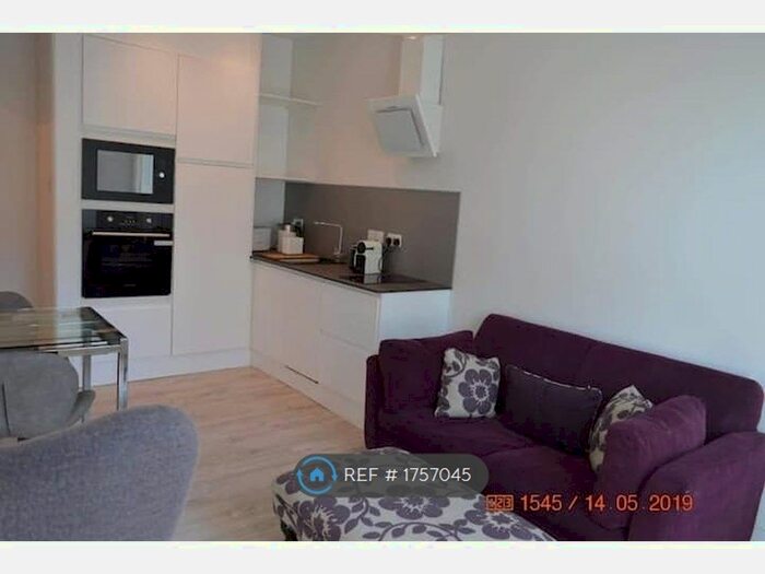 1 Bedroom Flat To Rent In High Riggs, Edinburgh, EH3