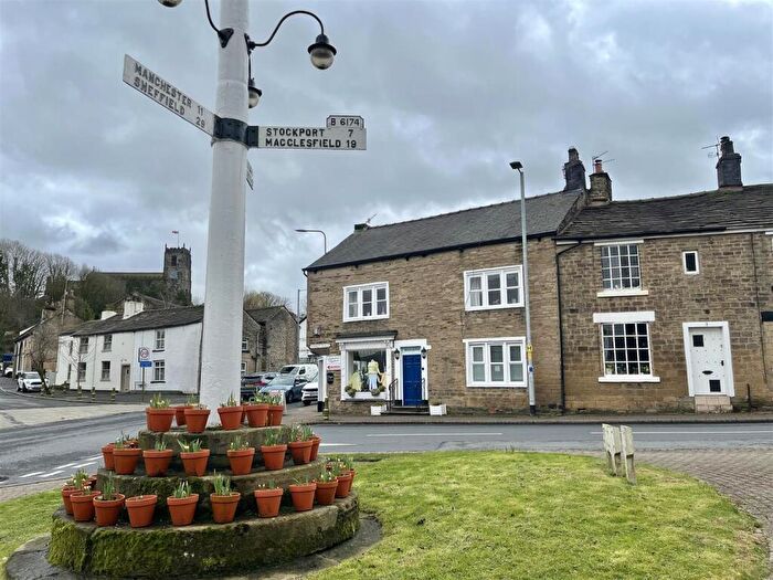 3 Bedroom Property For Sale In Market Place, Mottram, SK14