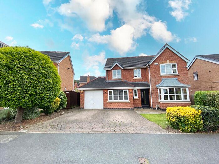 4 Bedroom Detached House For Sale In Arlington Way, Huddersfield, HD5
