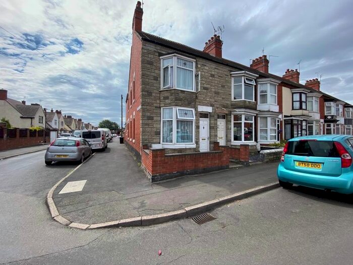 3 Bedroom End Of Terrace House To Rent In St. Marys Road, Nuneaton, CV11