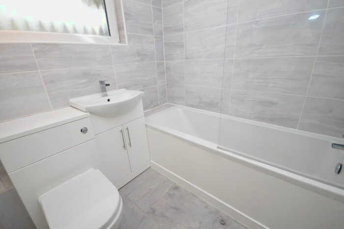 1 Bedroom Flat To Rent In Loch Shin, East Kilbride, South Lanarkshire G74