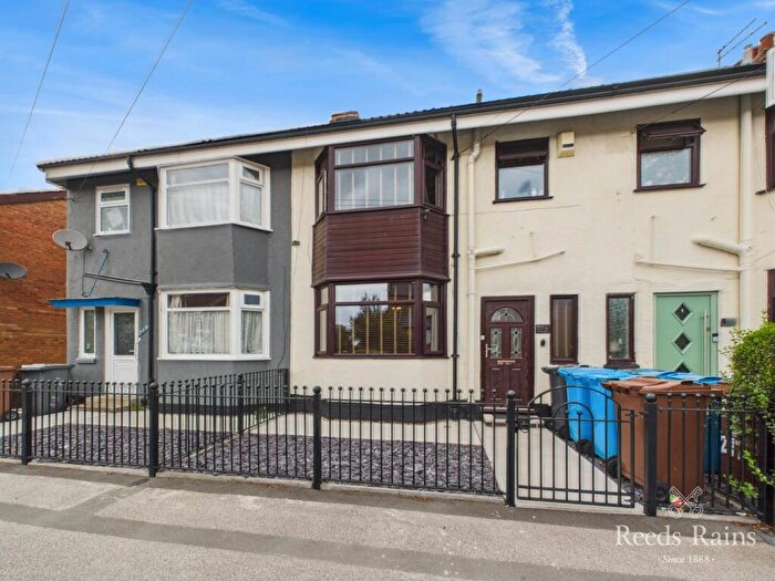 3 Bedroom Terraced House For Sale In Rosmead Street, Hull, Easy Yorkshire, HU9